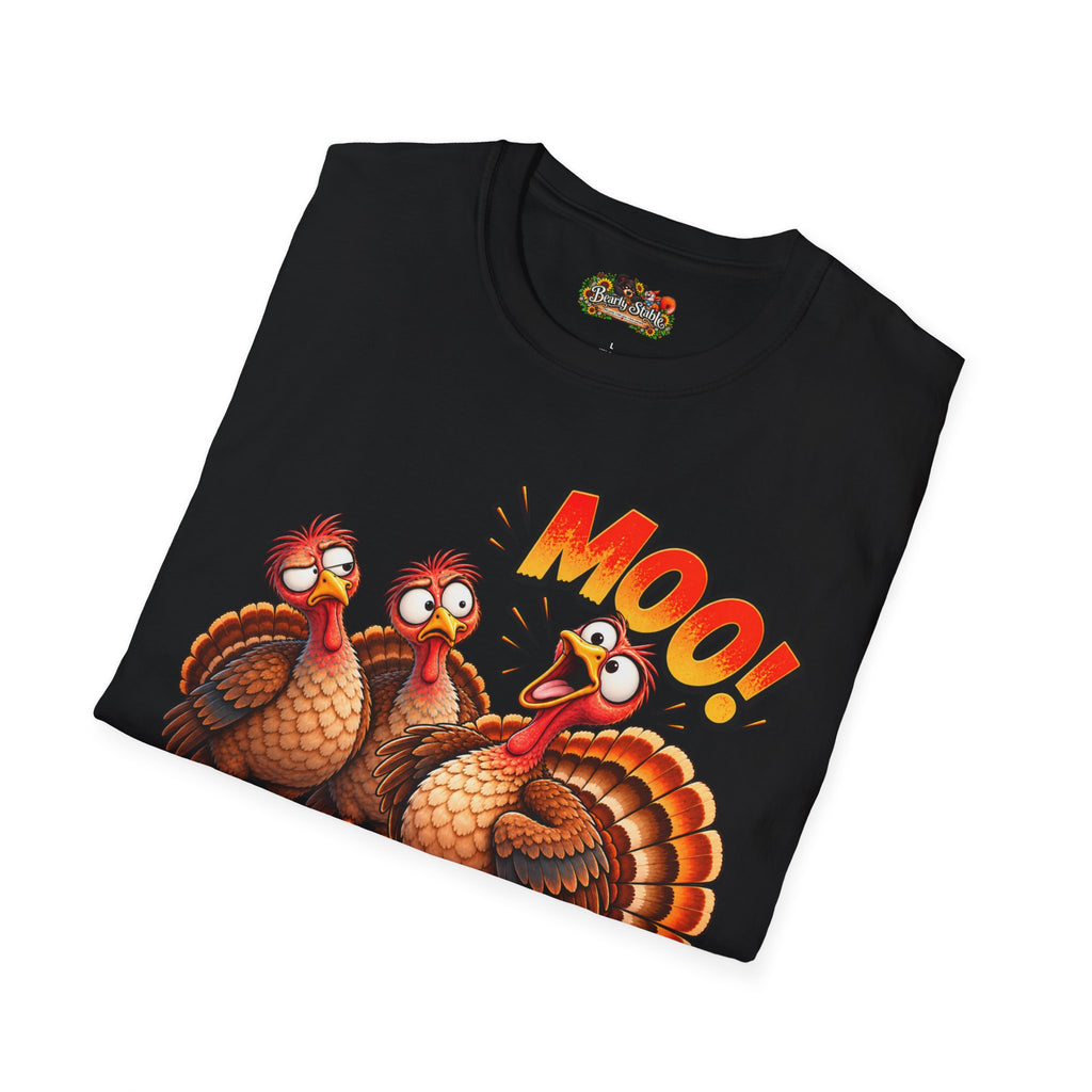 Thanksgiving Turkey 'MOO!' Cartoon Turkeys Graphic T-Shirt
